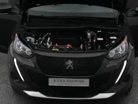 Peugeot E-2008 2008 ev active pack 50 kwh navi carplay thumbnail 32