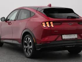 Ford Mustang mach e premium awd 75 kwh camera adaptive memory carplay thumbnail 6