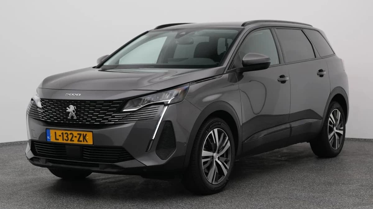 Peugeot 5008 1 2 puretech 130 pk automaat blue lease allure 7 pers camera keyless trekhaak — foto 1