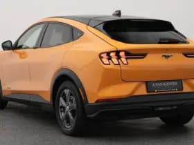 Ford Mustang mach e 75 kwh 360 adaptive b o keyless stoel en stuurverw thumbnail 6