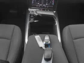 Audi E-tron tron 50 quattro business edition 71 kwh navi luchtvering thumbnail 13