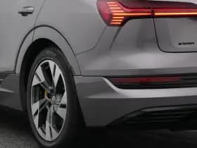 Audi E-tron tron 50 quattro business edition 71 kwh navi luchtvering thumbnail 19