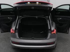 Audi E-tron tron 50 quattro business edition 71 kwh navi luchtvering thumbnail 30