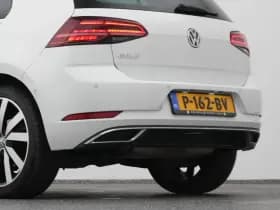 Volkswagen Golf 1 4 tsi dsg 7 highline business r pano adaptive stoelverwarming thumbnail 22