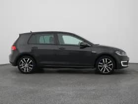 Volkswagen E-Golf golf e dition navi adaptive thumbnail 15