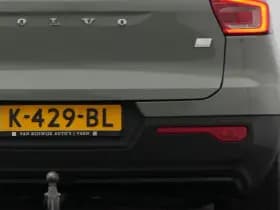 Volvo XC40 recharge p8 awd r design pano 360 h k stoel en stuurverw trekhaak thumbnail 21