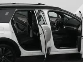 Peugeot 5008 1 2 puretech 130 pk automaat gt line 7 pers 360 focal alcantara keyless stoelverwarming thumbnail 34