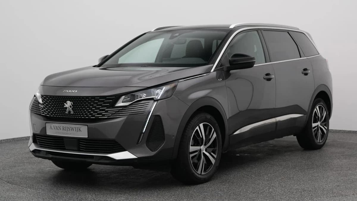 Peugeot 5008 1 2 puretech 130 pk automaat gt line 7 pers camera keyless carplay — foto 1