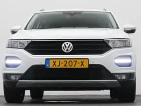 Volkswagen T-Roc roc 1 5 tsi style 6 bak adaptive thumbnail 35