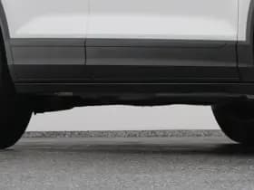 Volkswagen T-Roc roc 1 5 tsi style 6 bak adaptive thumbnail 38