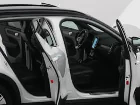 Volvo XC40 recharge p8 awd r design camera adaptive keyless stoel en stuurverw thumbnail 35