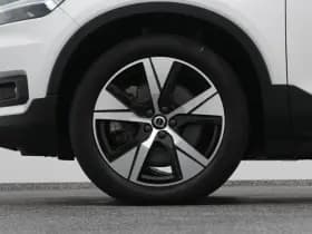 Volvo XC40 recharge p8 awd r design camera adaptive keyless stoel en stuurverw thumbnail 40