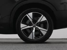 Volvo XC40 recharge p8 awd r design camera adaptive h k stoel en stuurverw thumbnail 40