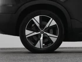 Volvo XC40 recharge p8 awd r design camera adaptive h k stoel en stuurverw thumbnail 41