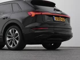 Audi E-tron tron 50 quattro business edition plus 71 kwh pano leder adaptive thumbnail 23