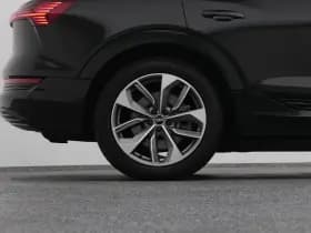 Audi E-tron tron 50 quattro business edition plus 71 kwh pano leder adaptive thumbnail 42