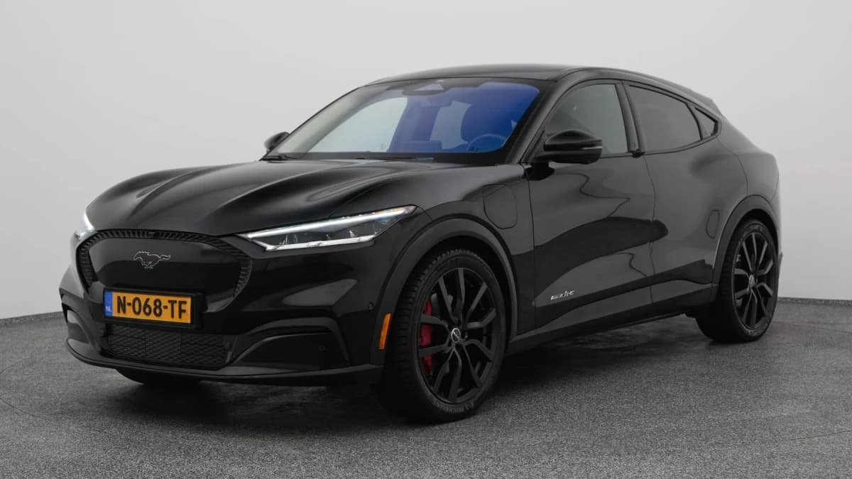 Ford Mustang mach e rwd 75 kwh keyless leder b o adaptive stoelverw 360 — foto 1