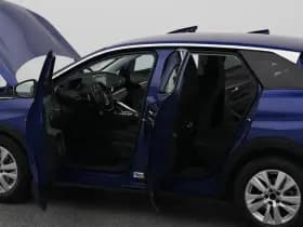 Peugeot 3008 1 2 puretech active camera carplay thumbnail 33