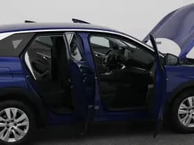 Peugeot 3008 1 2 puretech active camera carplay thumbnail 34