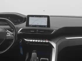 Peugeot 3008 1 2 puretech active camera carplay thumbnail 8