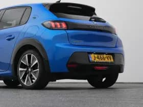 Peugeot E-208 208 ev gt 350 50 kwh camera alcantara carplay thumbnail 23