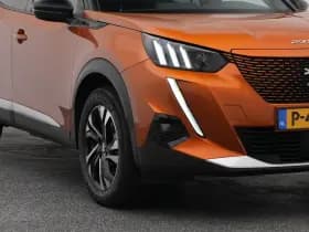 Peugeot E-2008 2008 ev gt 50 kwh camera cruise thumbnail 18