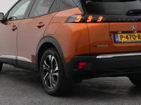 Peugeot E-2008 2008 ev gt 50 kwh camera cruise thumbnail 19