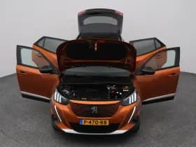 Peugeot E-2008 2008 ev gt 50 kwh camera cruise thumbnail 27