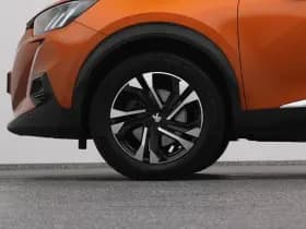 Peugeot E-2008 2008 ev gt 50 kwh camera cruise thumbnail 39