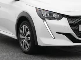 Peugeot E-208 208 ev active pack 50 kwh camera navi thumbnail 18