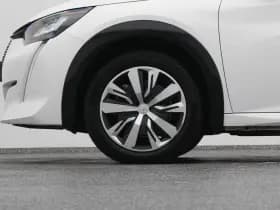 Peugeot E-208 208 ev active pack 50 kwh camera navi thumbnail 40