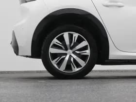 Peugeot E-208 208 ev active pack 50 kwh camera navi thumbnail 42