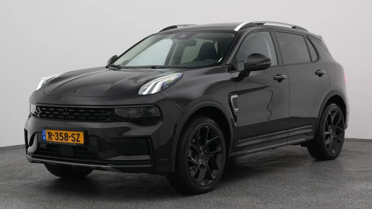 Lynk & 01 1 5 plug in hybrid 360 black nld auto — foto 1
