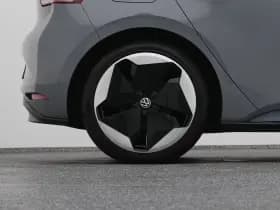 Volkswagen ID.3 3 first max 58 kwh adaptive camera carplay thumbnail 42