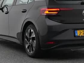 Volkswagen ID.3 3 first 58 kwh adaptive stoel en stuurverw thumbnail 19