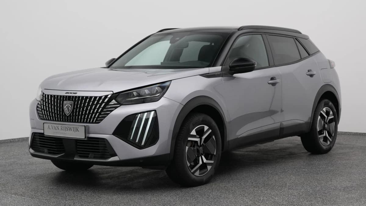 Peugeot 2008 1 2 puretech 130 pk automaat gt line camera carplay — foto 1