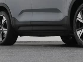 Volvo XC40 recharge p8 awd r design camera adaptive keyless warmtepomp stoel en stuurverw trekhaak thumbnail 37