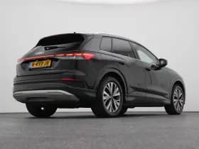 Audi Q4 e tron 35 launch edition advanced 55 kwh cruise camera carplay thumbnail 17