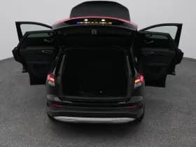 Audi Q4 e tron 35 launch edition advanced 55 kwh cruise camera carplay thumbnail 30