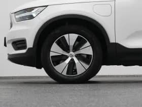 Volvo XC40 1 5 t4 recharge inscription expression camera adaptive thumbnail 39