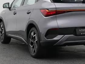 BYD ATTO 3 design 60 kwh pano 360 adaptive stoelverwarming thumbnail 18