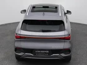 BYD ATTO 3 design 60 kwh pano 360 adaptive stoelverwarming thumbnail 28