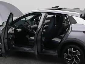 BYD ATTO 3 design 60 kwh pano 360 adaptive stoelverwarming thumbnail 33