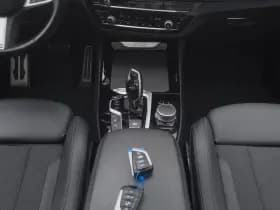 BMW X3 xdrive30e high executive m sport pano camera stoelverwarming thumbnail 12