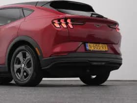 Ford Mustang mach e rwd 75 kwh 360 b o stoel en stuurverw trekhaak thumbnail 23