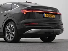 Audi E-tron thumbnail 22