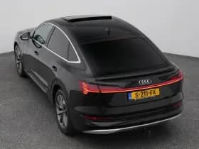 Audi E-tron thumbnail 25