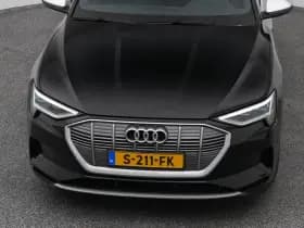 Audi E-tron thumbnail 30