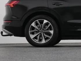 Audi E-tron thumbnail 41