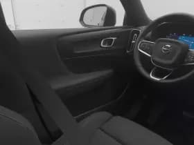 Volvo XC40 thumbnail 12